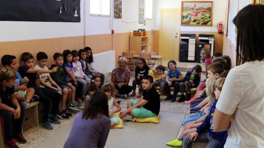 Alumnes de la comunitat de mitjans de l&#039;institut escola Montsant (Baix Camp)