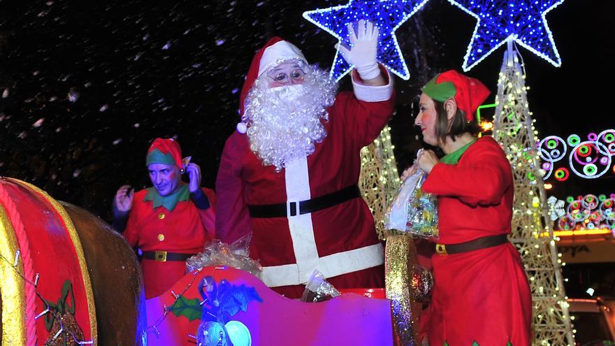 Elche recupera el desfile de Papá Noel