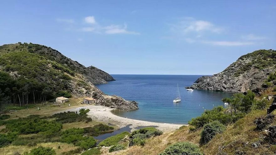 La cala paradisíaca de la Costa Brava que molt poca gent coneix: aigua turquesa i cristal·lina