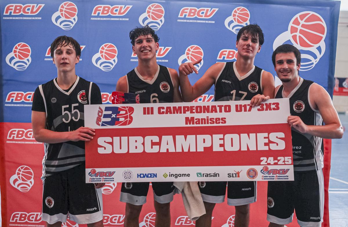 Construcciones Adolfo Pérez del CB Benidorm, subcampeón.