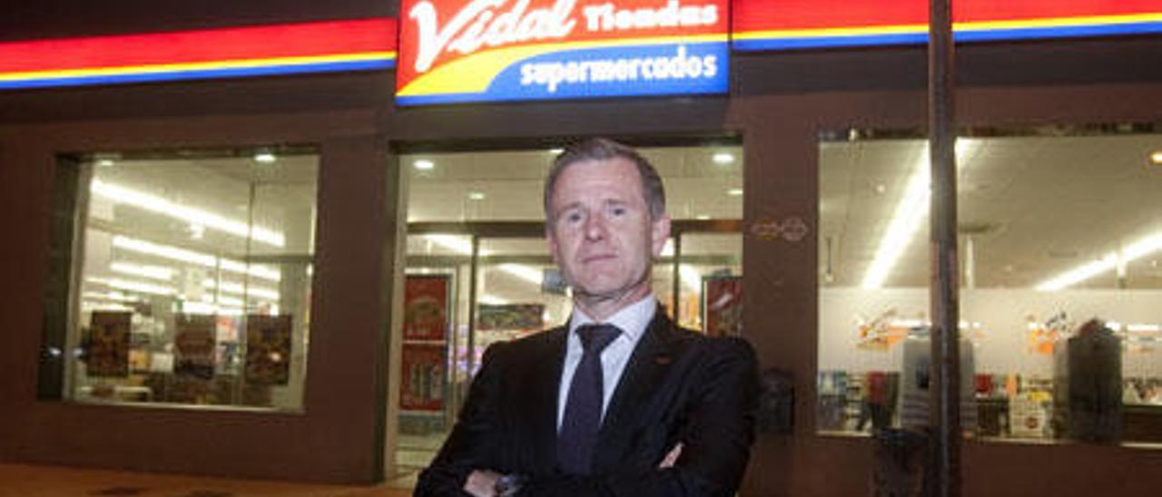 El dueño de Tiendas Vidal lanza una nueva cadena de supermercados con la marca Kuups