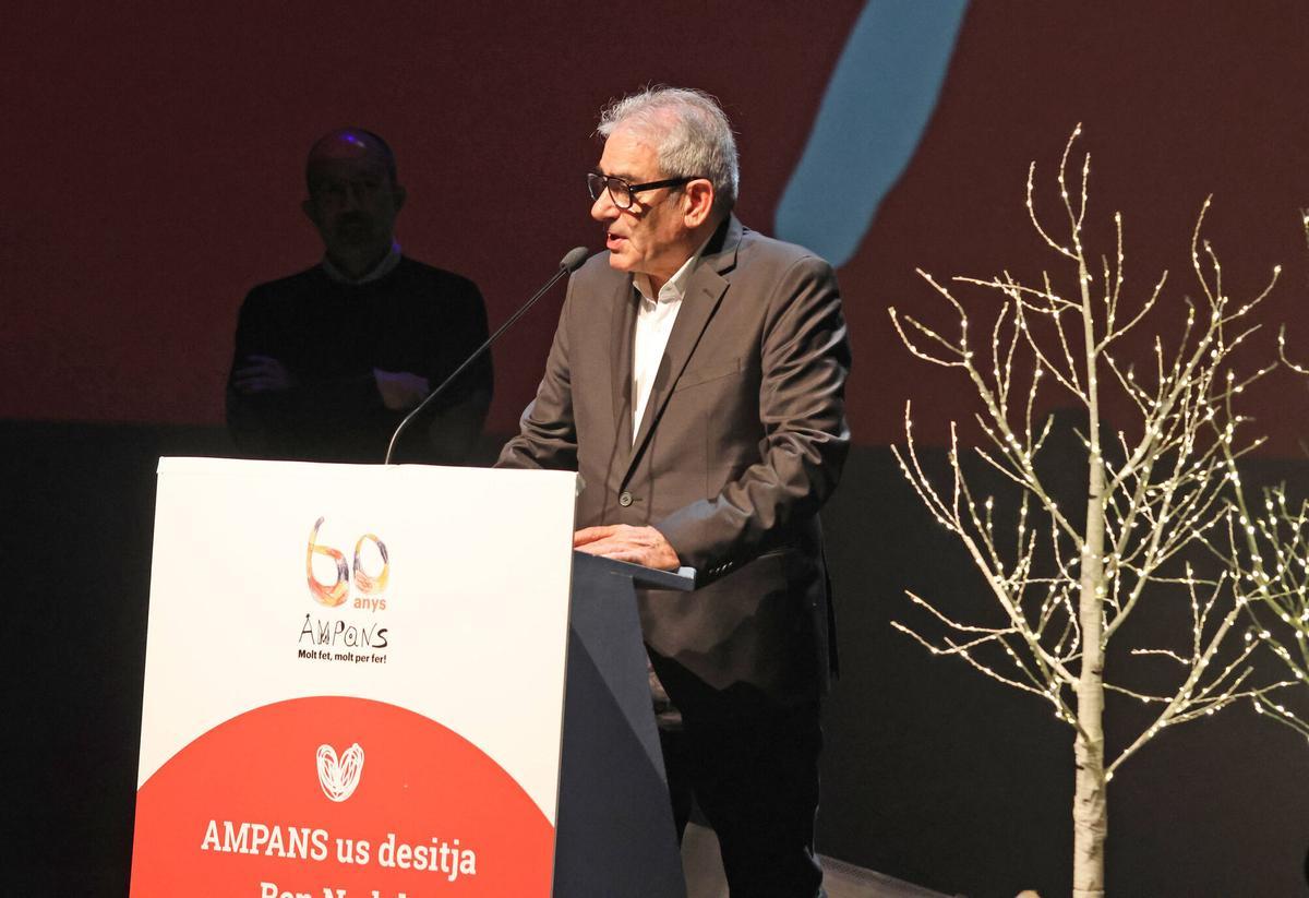 El Concert de Nadal solidari d'Ampans, en imatges