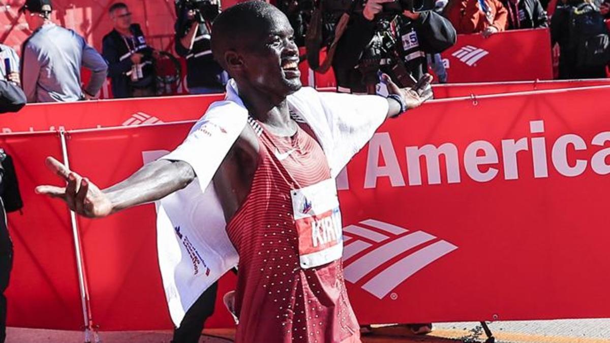 Abel Kirui dio una lección de estrategia para ganar el maratón de Chicago