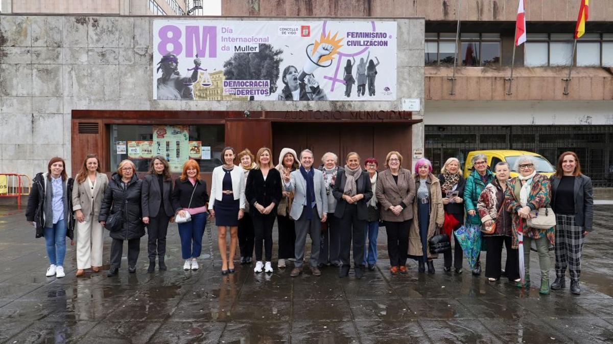 Presentación del programa del 8-M.