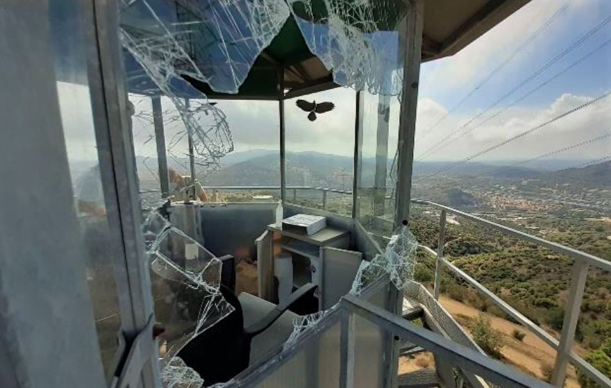 Torre vigía de Santa Coloma destrozada.