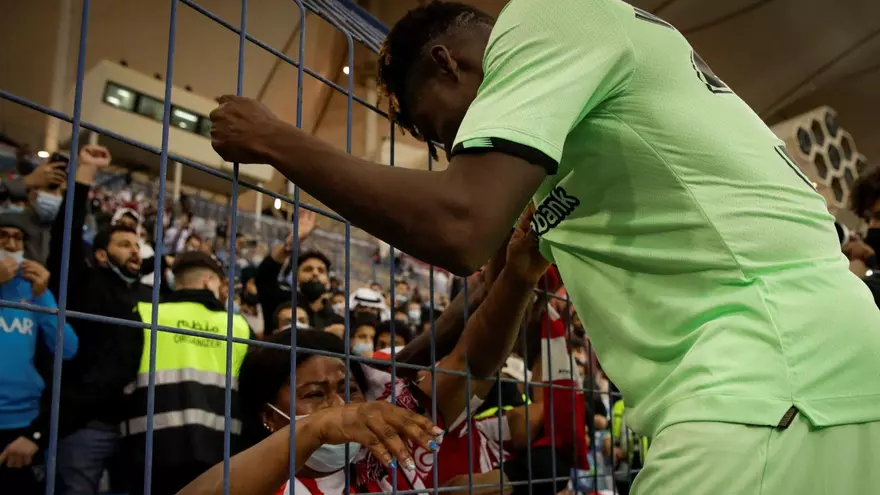 La familia de Nico Williams asume su salida