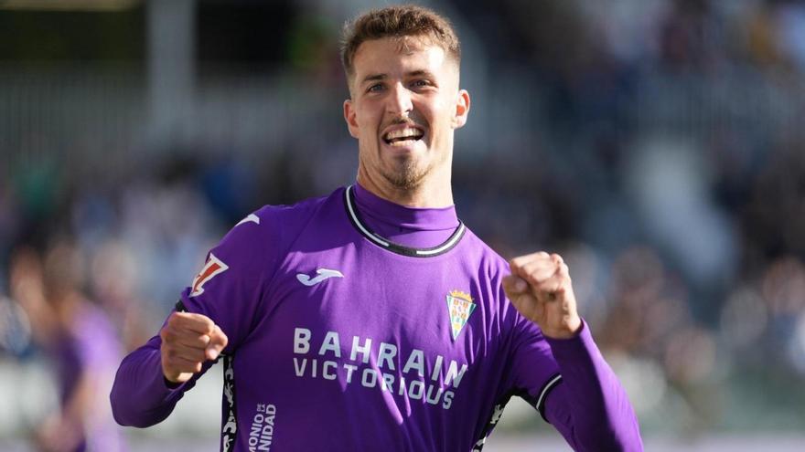 Pedro Ortiz celebra su gol ante el Burgos.
