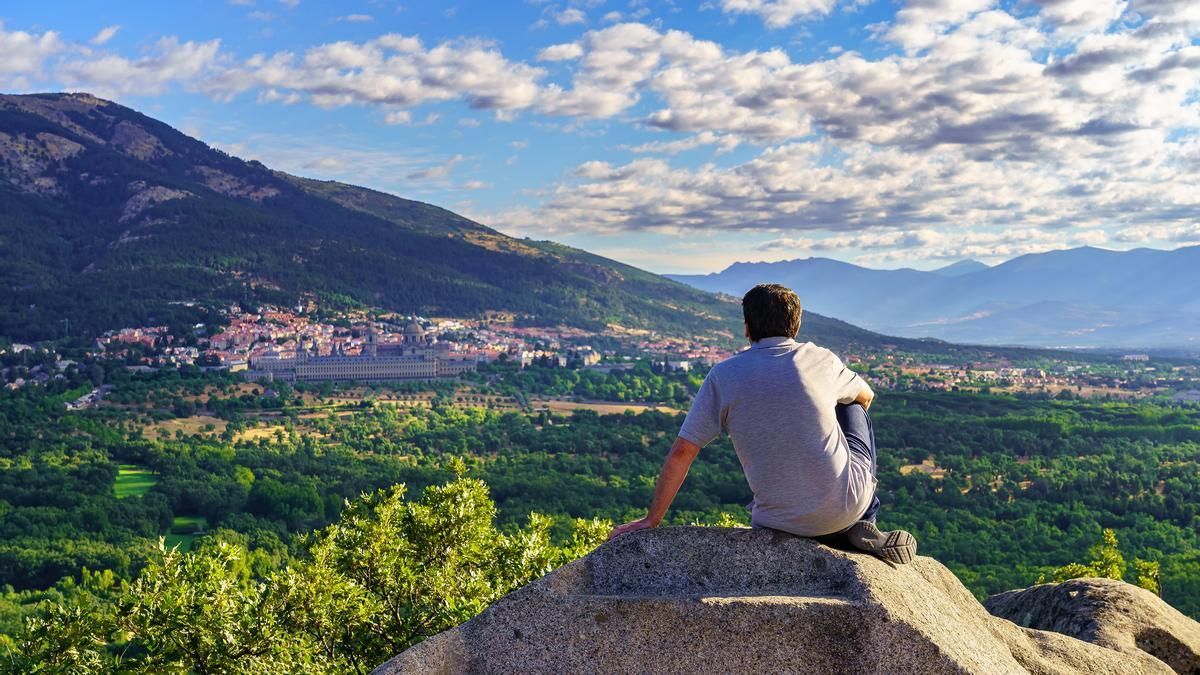 Esta finca, perteneciente el término municipal de El Escorial, es perfecta para aprender de historia, celebrar una boda o incluso grabar una serie.