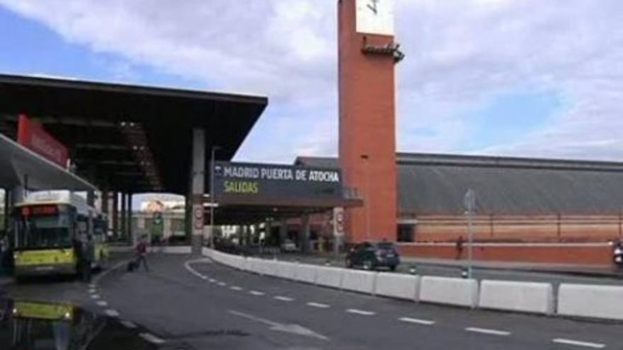 Suspicacia y optimismo en Atocha tras conocer la muerte de Bin Laden