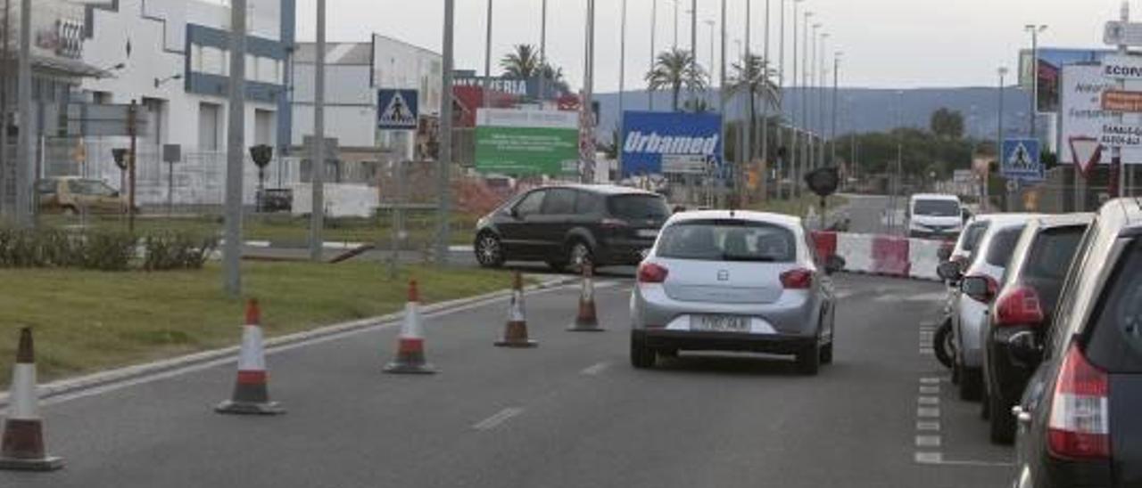 Xàtiva activa los cambios en el sentido del tráfico por las obras del colector