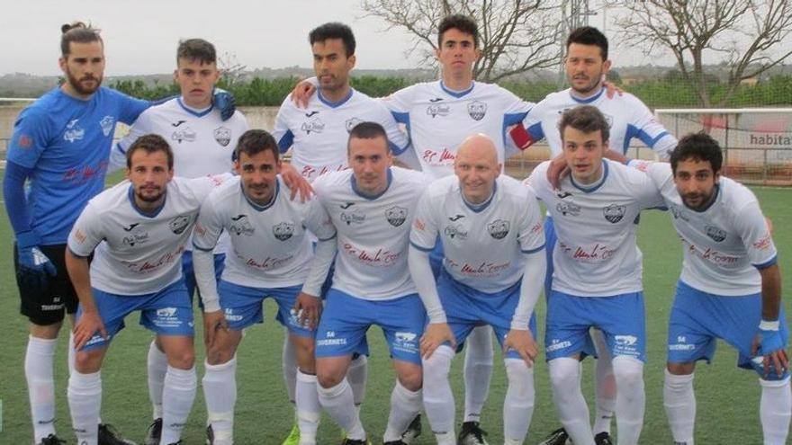 El Sóller, campeón por quinta vez en la liga 2017-18: Borja Fernández, Sergi Varón, Eros Vidal, Aitor Martín, Marc Tovar, Albert Pomares, Vicenç Bover, Miquel Ramon, Miquel Oliver; Llorenç Capó y Alejandro Sánchez.