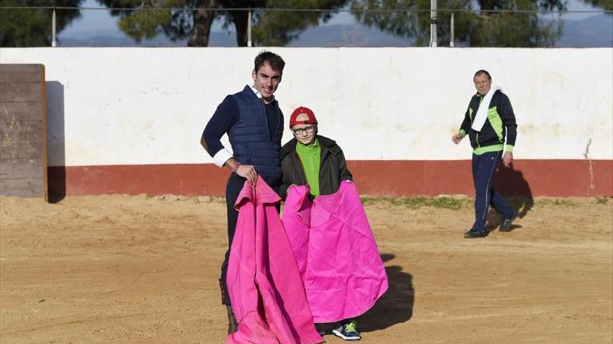 Fallece Adrián, el niño con cáncer que quería ser torero