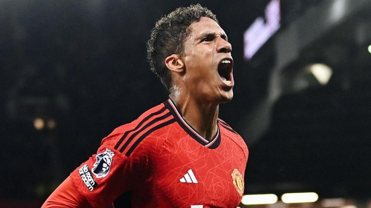 Raphael Varane se encuentra actualmente sin equipo tras dejar el Manchester United