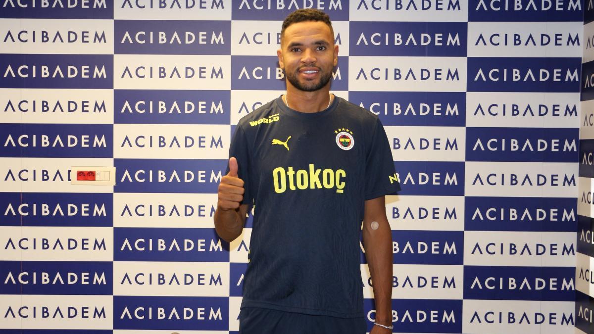 En-Nesyri, nuevo jugador del Fenerbahçe