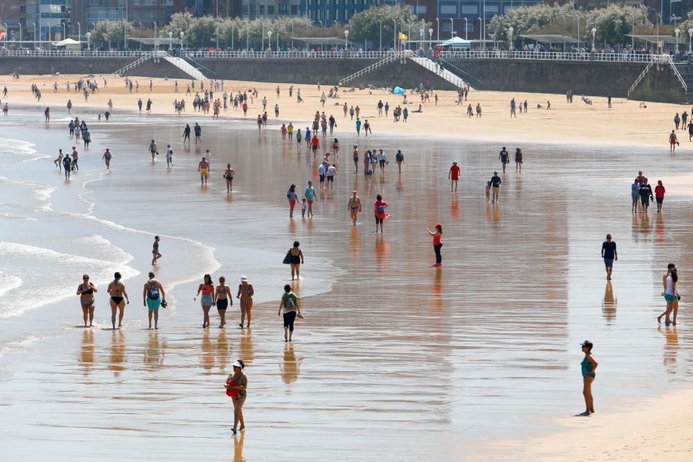 Sol y calor en Gijón