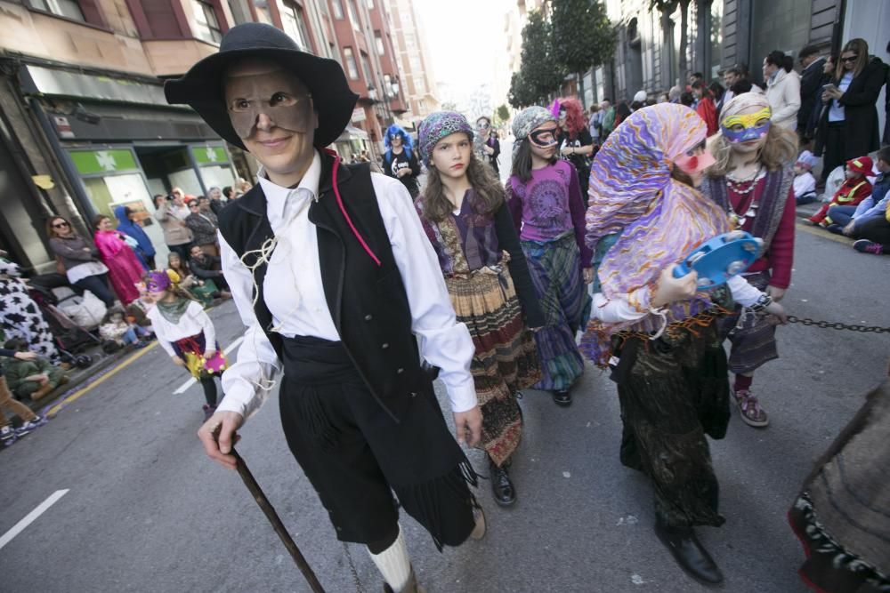 Oviedo celebra su Antroxu