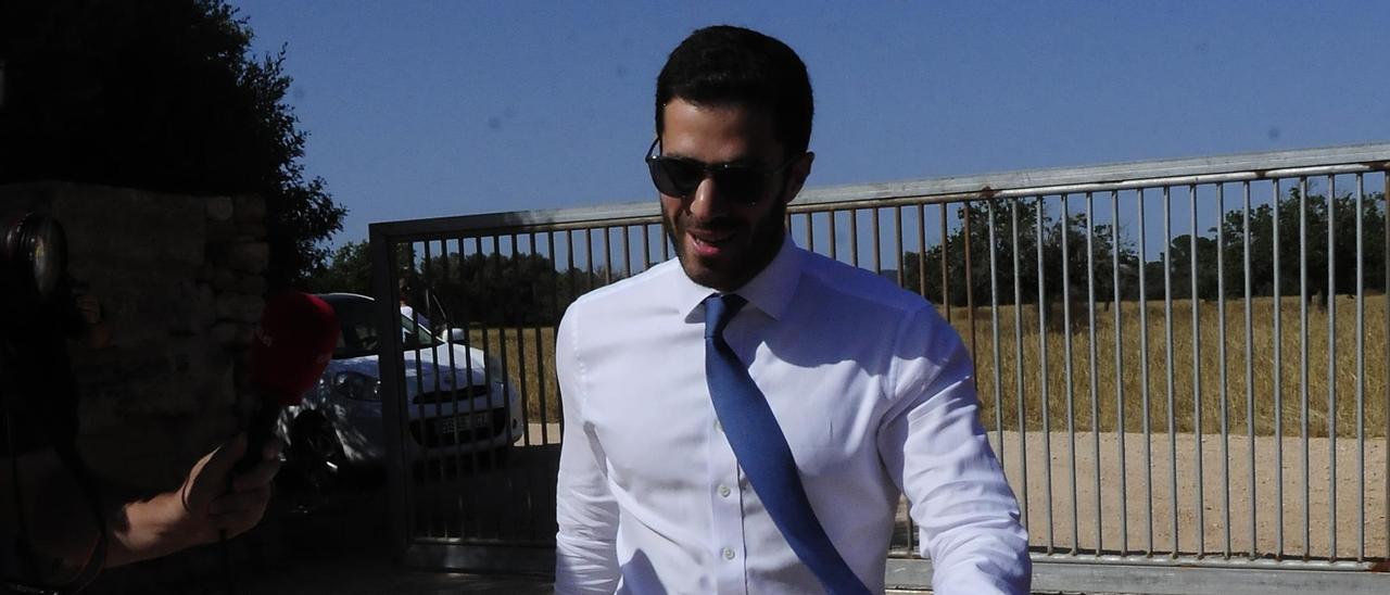 Así fue la llegada de los invitados a la boda de Mafalda y Marc