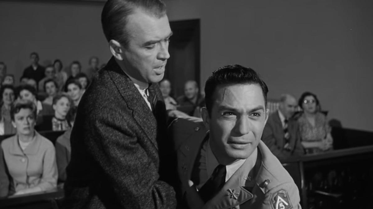 James Stewart, Lee Remick y Ben Gazzara, protagonistas de 'Anatomía de un asesinato' (1959). 