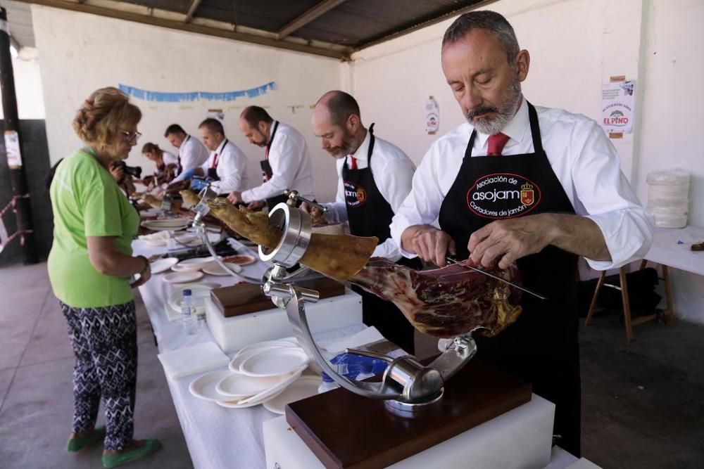 III Encuentro de Cortadores de Jamón de la AECC de Zarandona