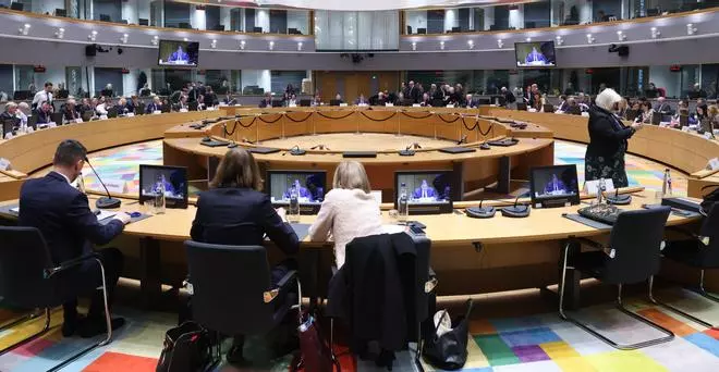 La negociaciĂłn por las cuotas pesqueras se enroca por el abadejo y MediterrĂĄneo