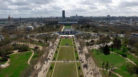 Vistas del Campo de Marte de París