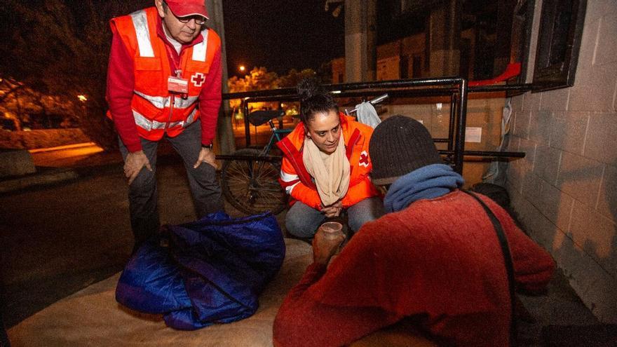Un refugio de urgencia contra el frío intenso para los sintecho de Alicante
