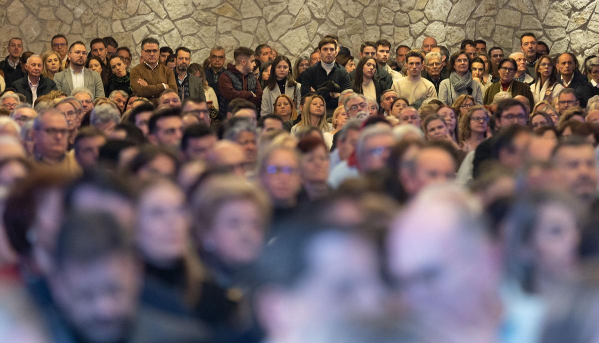 Rajoy apadrina a Luis Barcala