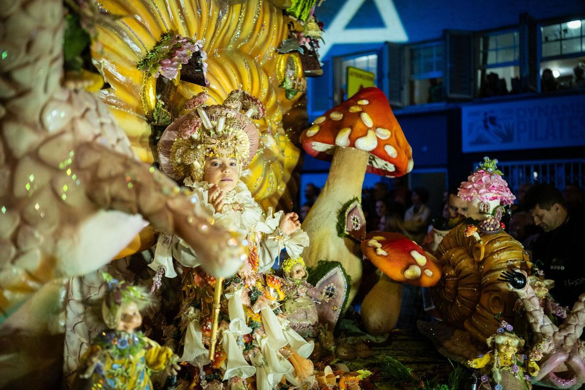 La Cabalgata anunciadora del Carnaval de Santa Cruz de Tenerife 2026