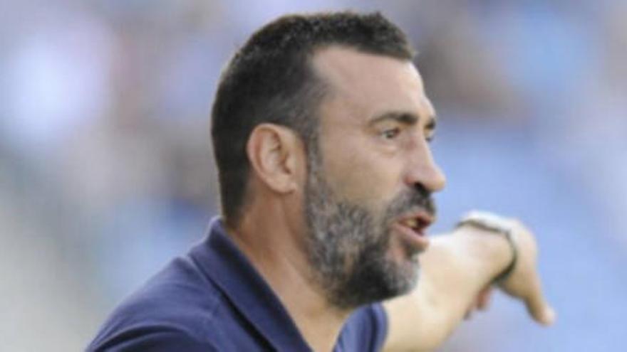 Raúl Agné, entrenador del Zaragoza