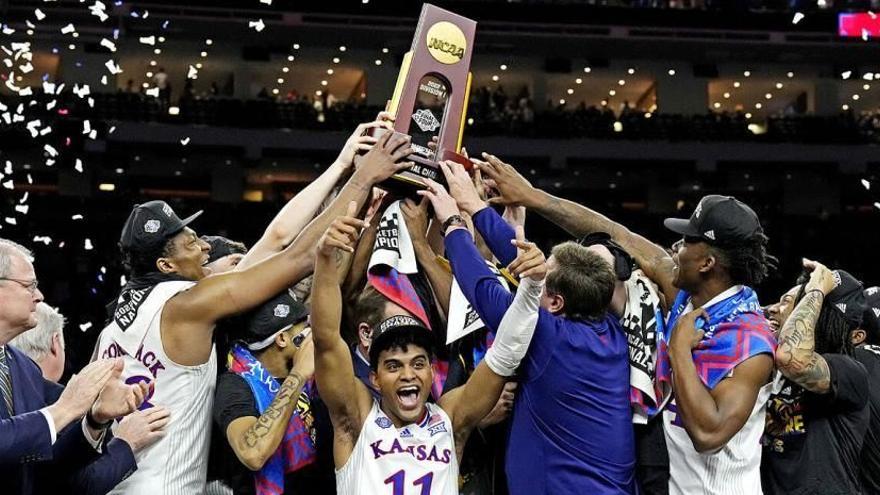 Kansas guanya el títol de l’NCAA després d’una de remuntada històrica davant North Carolina