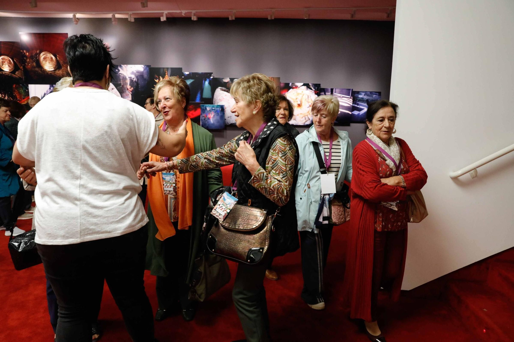 La Federación de Asociaciones de Mujeres Rurales celebra su 20º aniversario en el Centro Niemeyer.