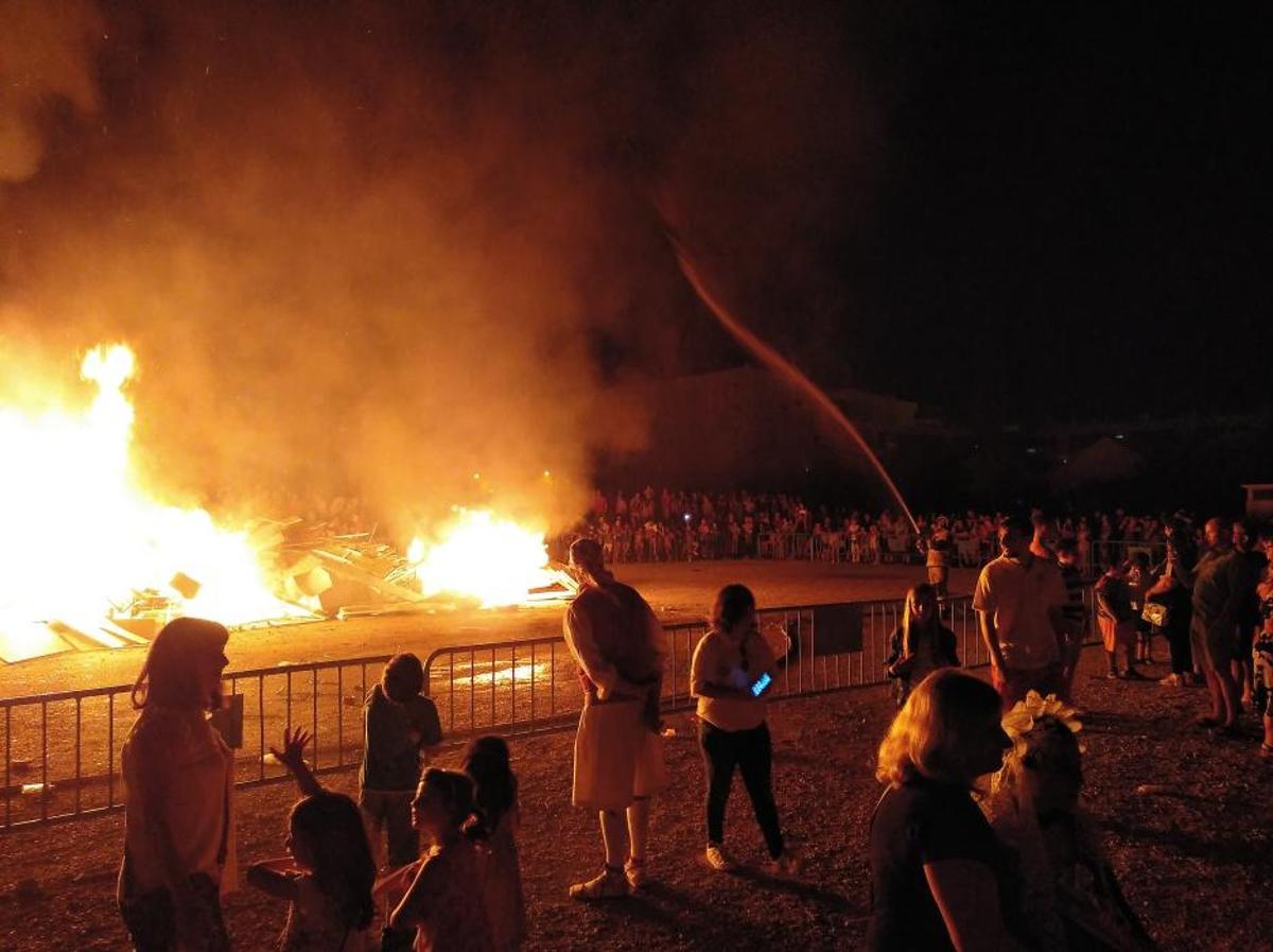 Cremà de la Hoguera Lloixa de Sant Joan d''Alacant