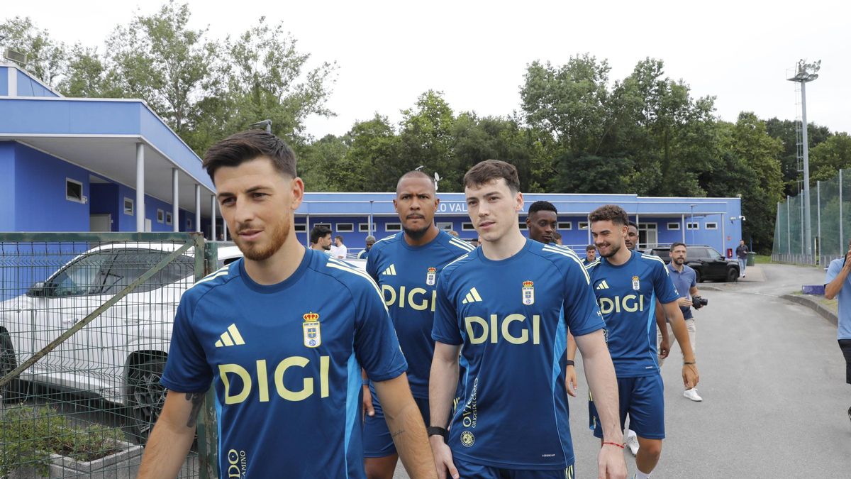 Reina, Rondón, Fede Viñas, Rahim y Cardero durante un entrenamiento en El Requexón este verano