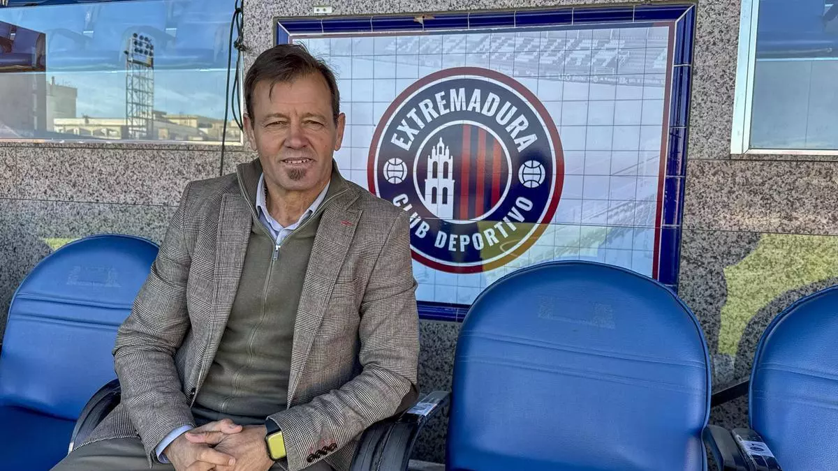 Manuel Mosquera: "El Deportivo tenía que pasar lo que pasó, ahora tiene una base muy sólida"