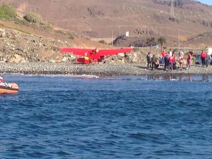 Cae una avioneta cerca de la Playa de Tarajalillo