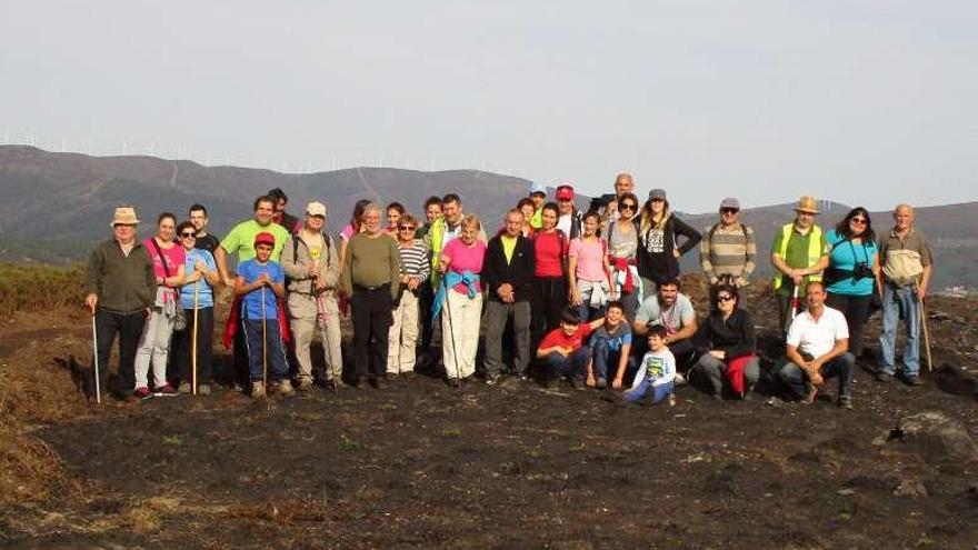 Participantes en la ruta. // FdV