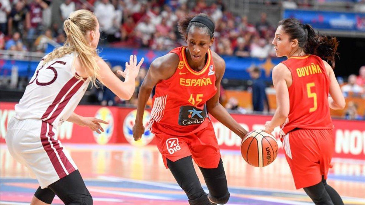 Astou Ndour volvió a ser determinante para el triunfo de España