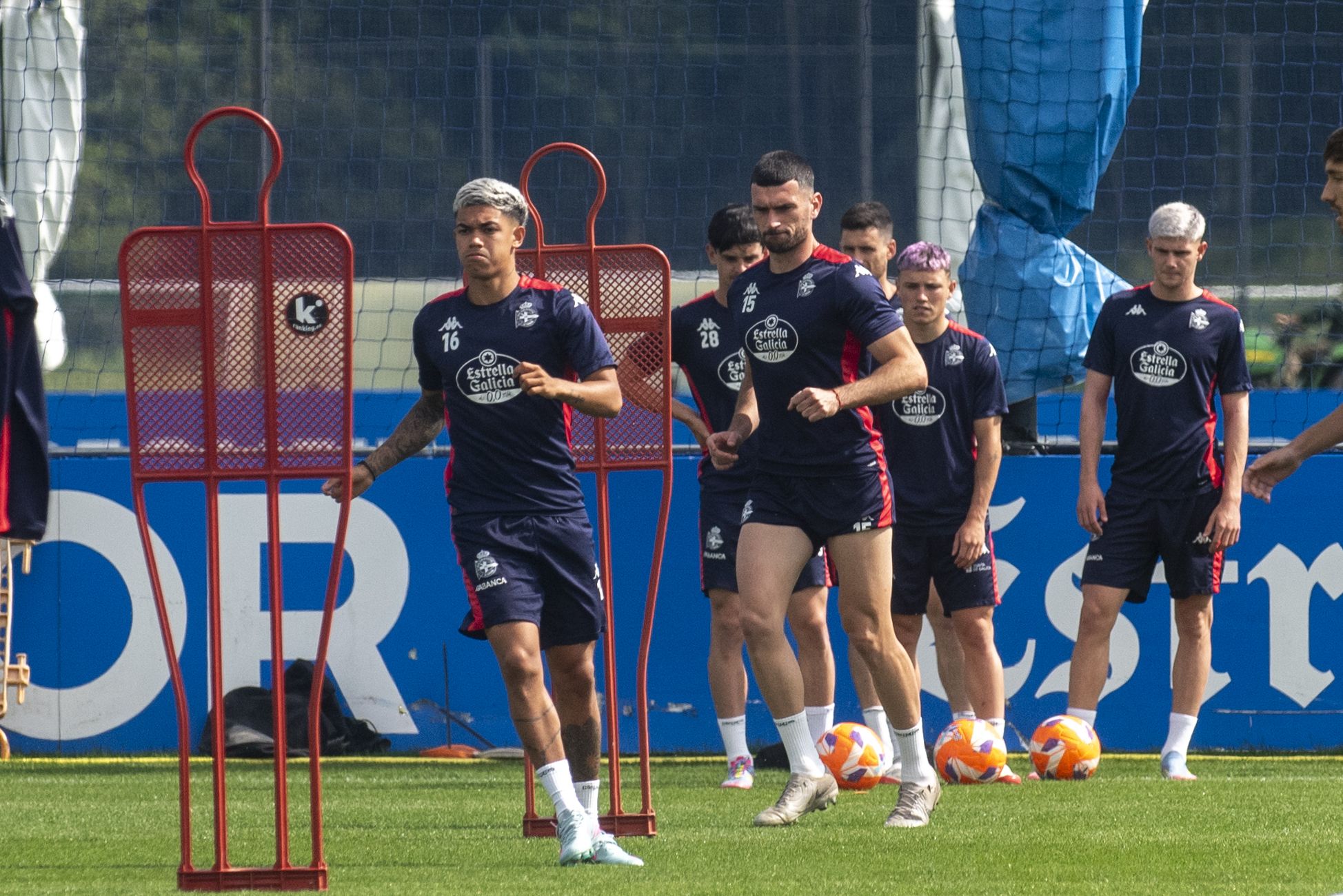 El Dépor empieza a preparar sin Eddahchouri su visita a Zaragoza