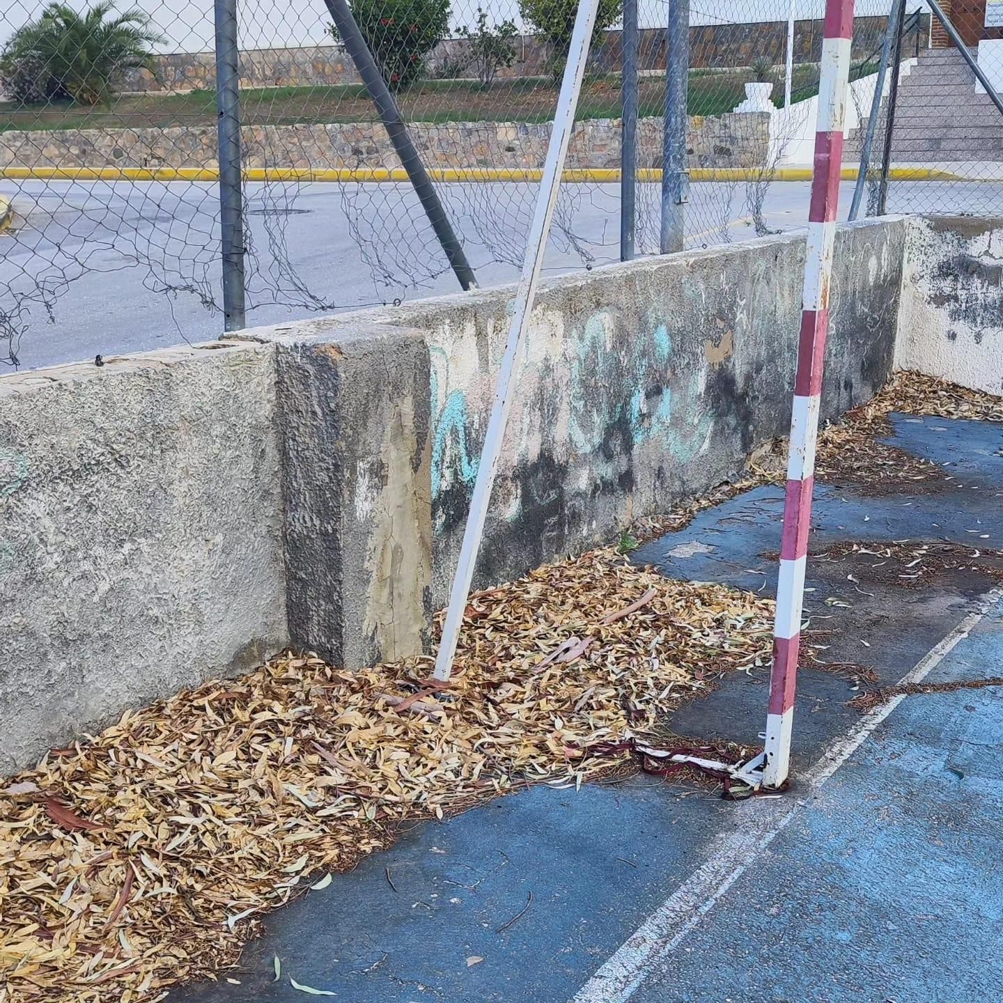Deficiencias en parques infatiles y zonas de juego de Orihuela