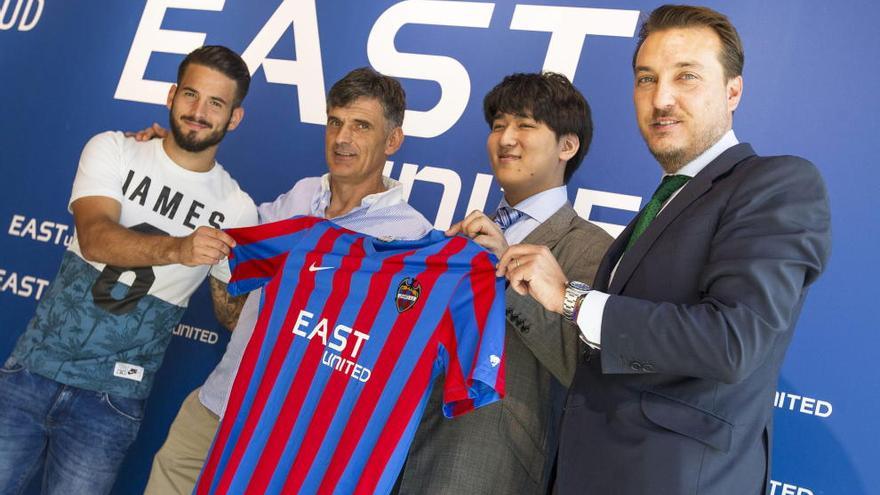 Implacable Hacer bien viudo La marca financiera East United patrocina al Levante UD - Levante-EMV