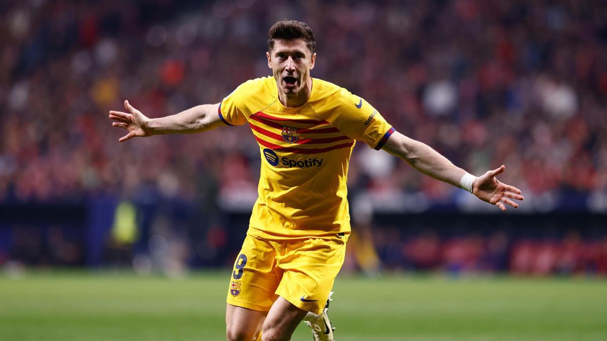 Lewandowski celebra su gol al Atlético, que era el 0-2 del Barça en el Metropolitano.