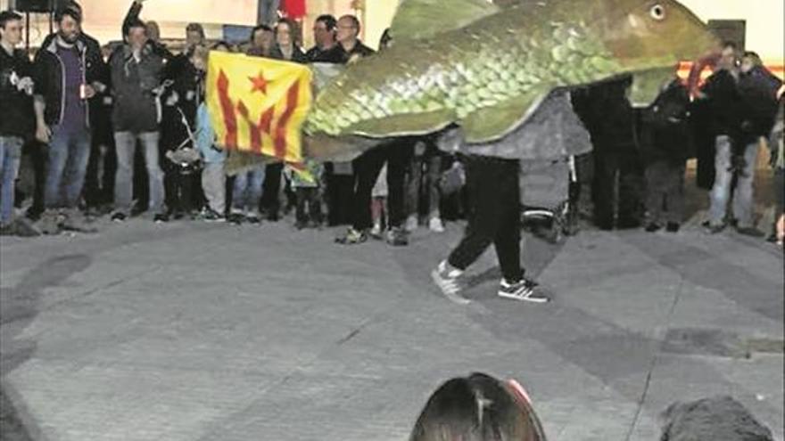 Cs censura la exhibición de una estelada en el Sant Antoni del Grao