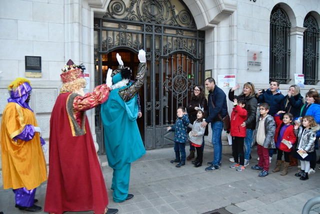 Recepció dels Patges Reials al Consell Comarcal