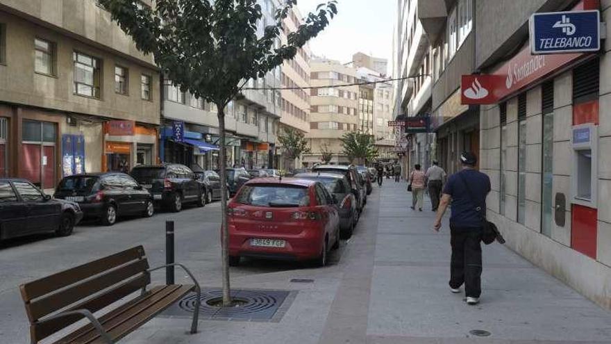 Calle Entrepeñas, en el barrio del Agra do Orzán.