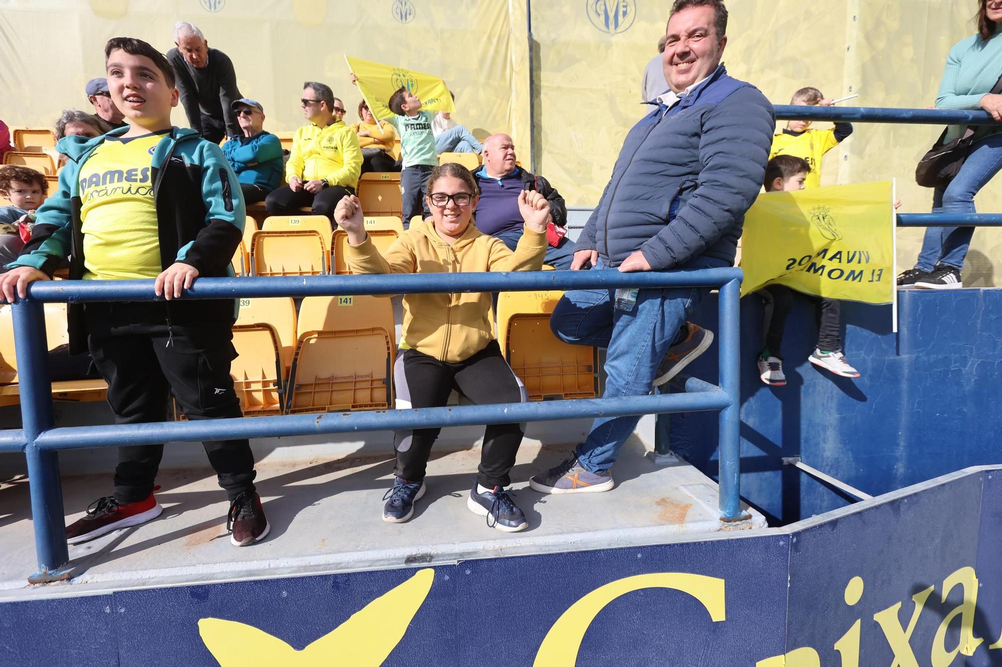 Así ha sido el entrenamiento navideño del Villarreal a puerta abiertas