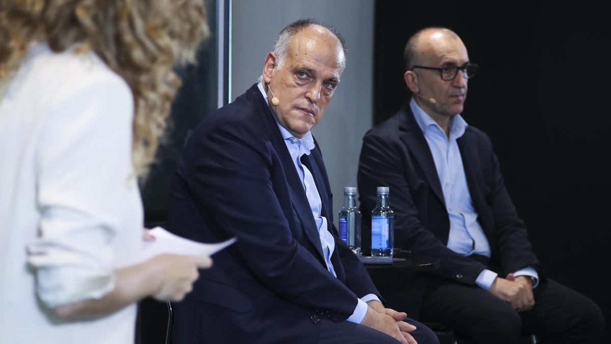 Tebas y Gómez, durante un acto en València