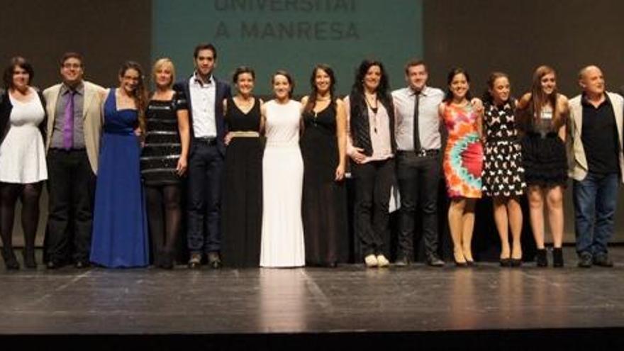 La FUB atorga el títol als 313 graduats de la promoció 2014-2015