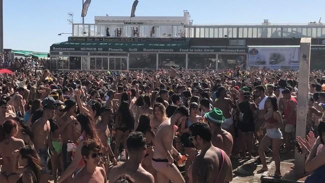 Carnaval de Maspalomas 2017: Fiesta de Carnaval en Playa del Inglés y Entierro de la Sardina