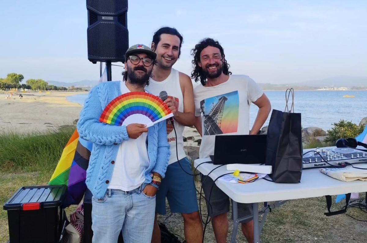 A festa comezou na praia de Camaxe o pasado xoves. | FDV