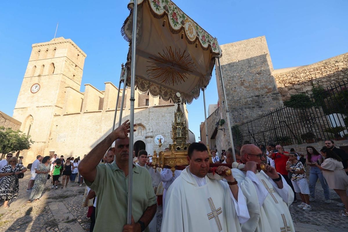 Todas las imágenes del Corpus Christi en Ibiza